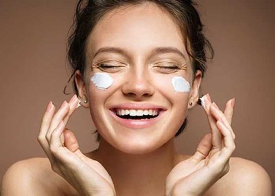 The Right Way to Layer Your Skincare Products During Winter